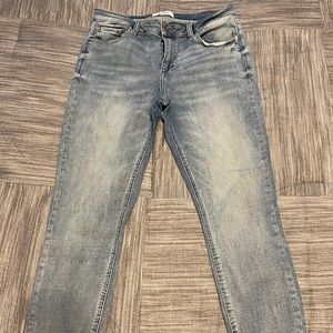 Pistola “Makayla” Skinny Scissor Cut Hem Jean, sz31